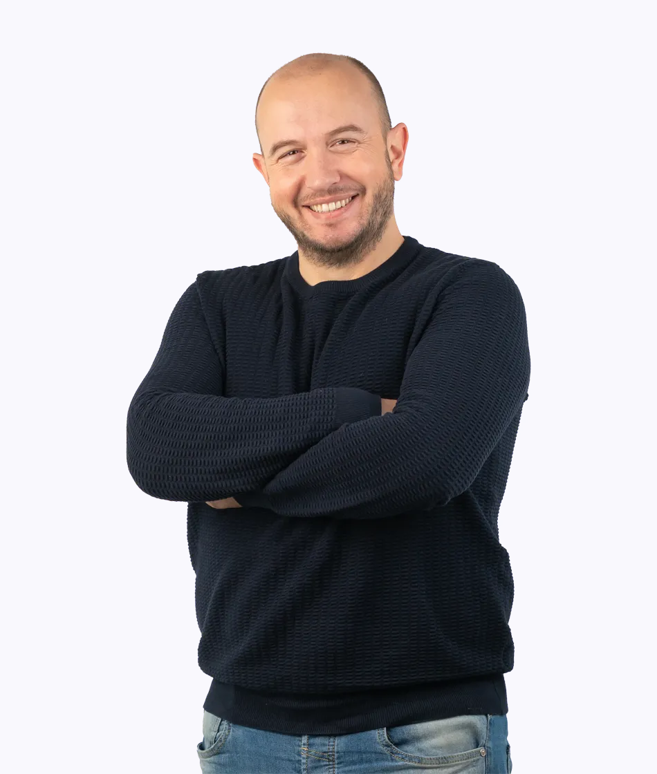 Elmir Mustafic, web designer e sviluppatore di siti web a Pesaro